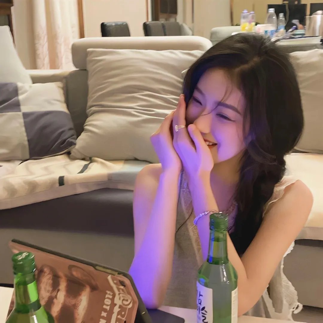 家有蛇仙美貌妻高清封面